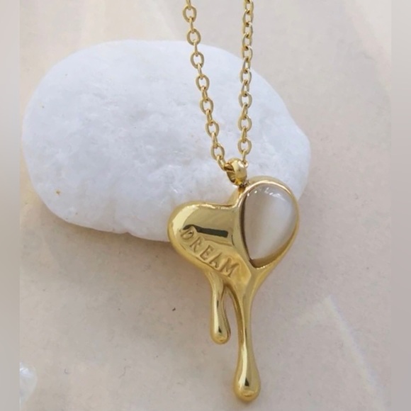 “Dream” Dripping Melting Heart Cat’s Eye Turkizite Iridescent 18K Gold Necklace